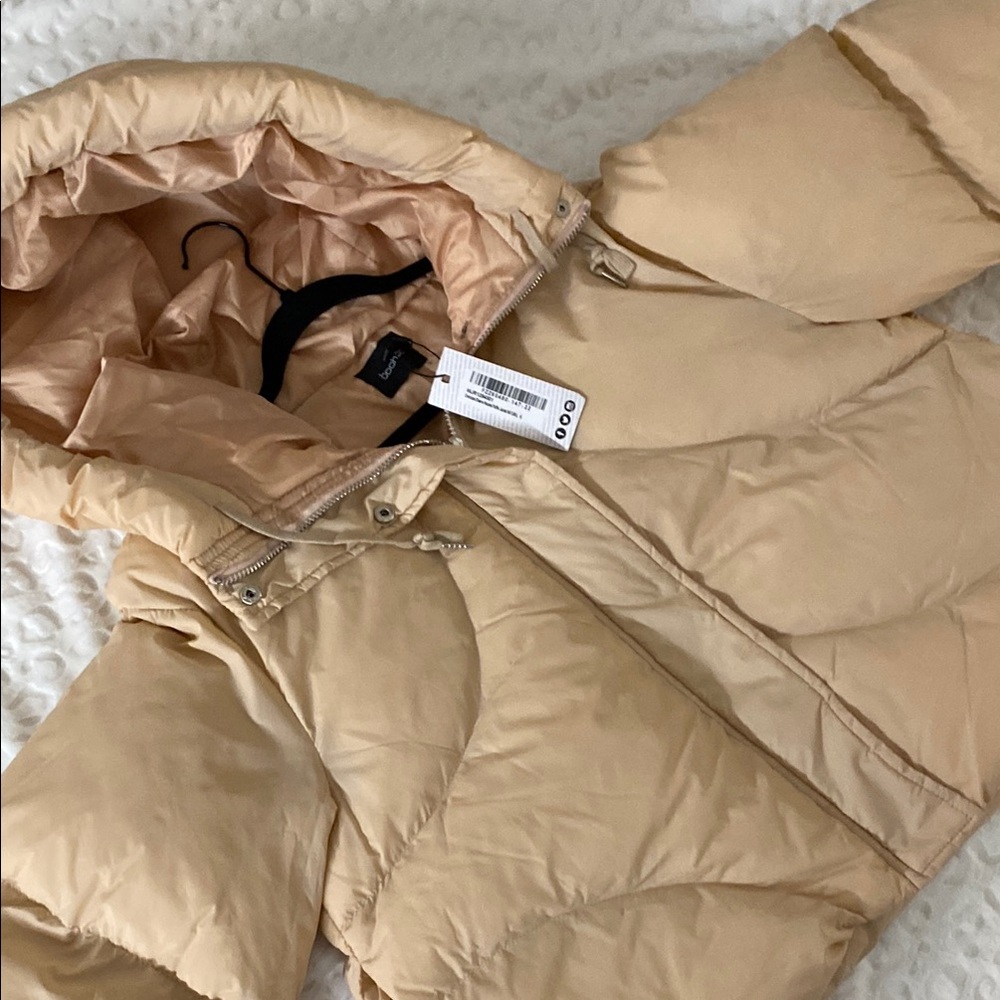 Boohoo Tan Puffer Jacket Quilted Design